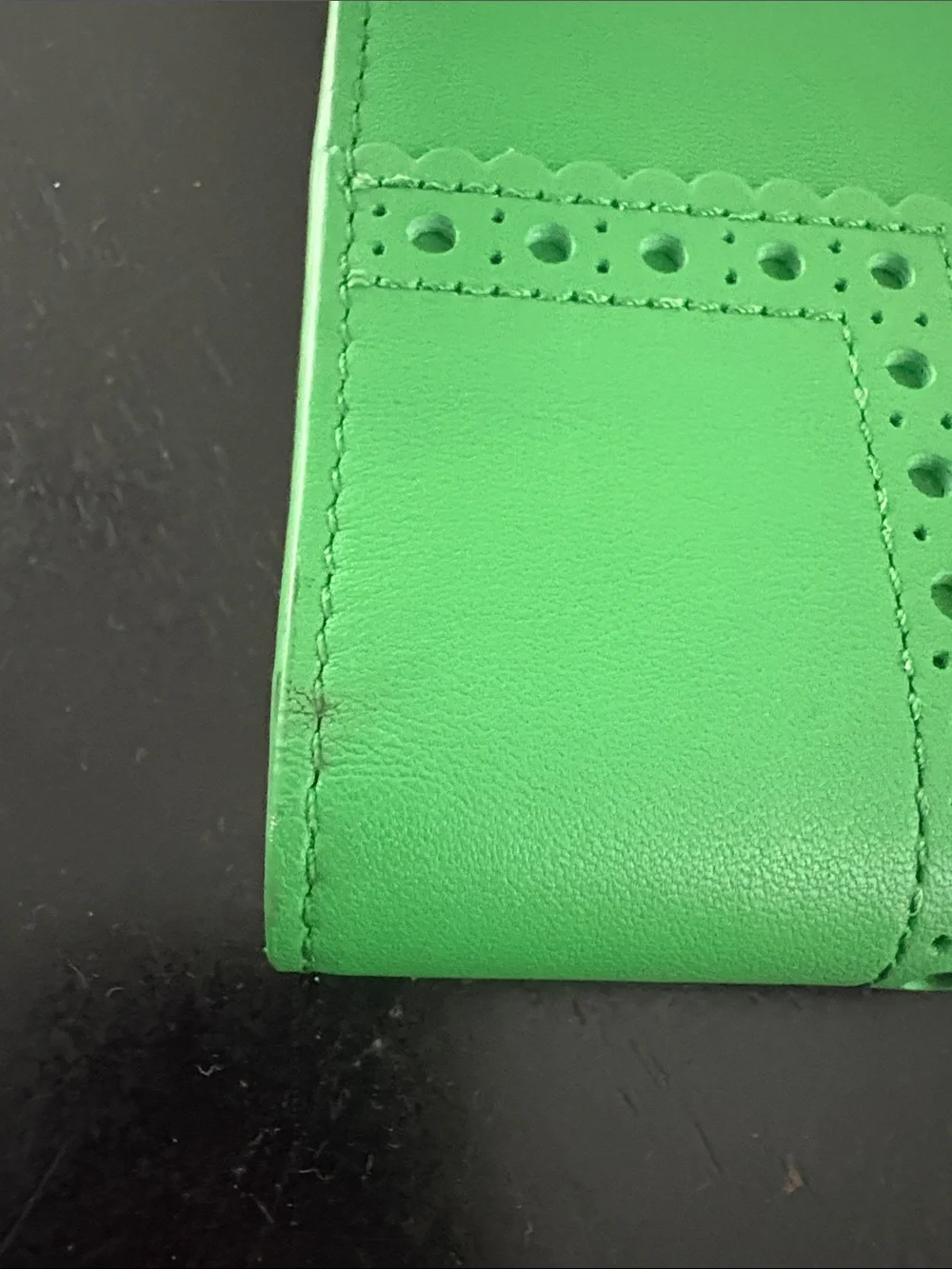 Tory Burch Bright Green Scalloped Zip Wallet